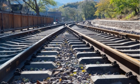 改性尼龍PA6和PA66在高速鐵路、機(jī)車工業(yè)中的應(yīng)用